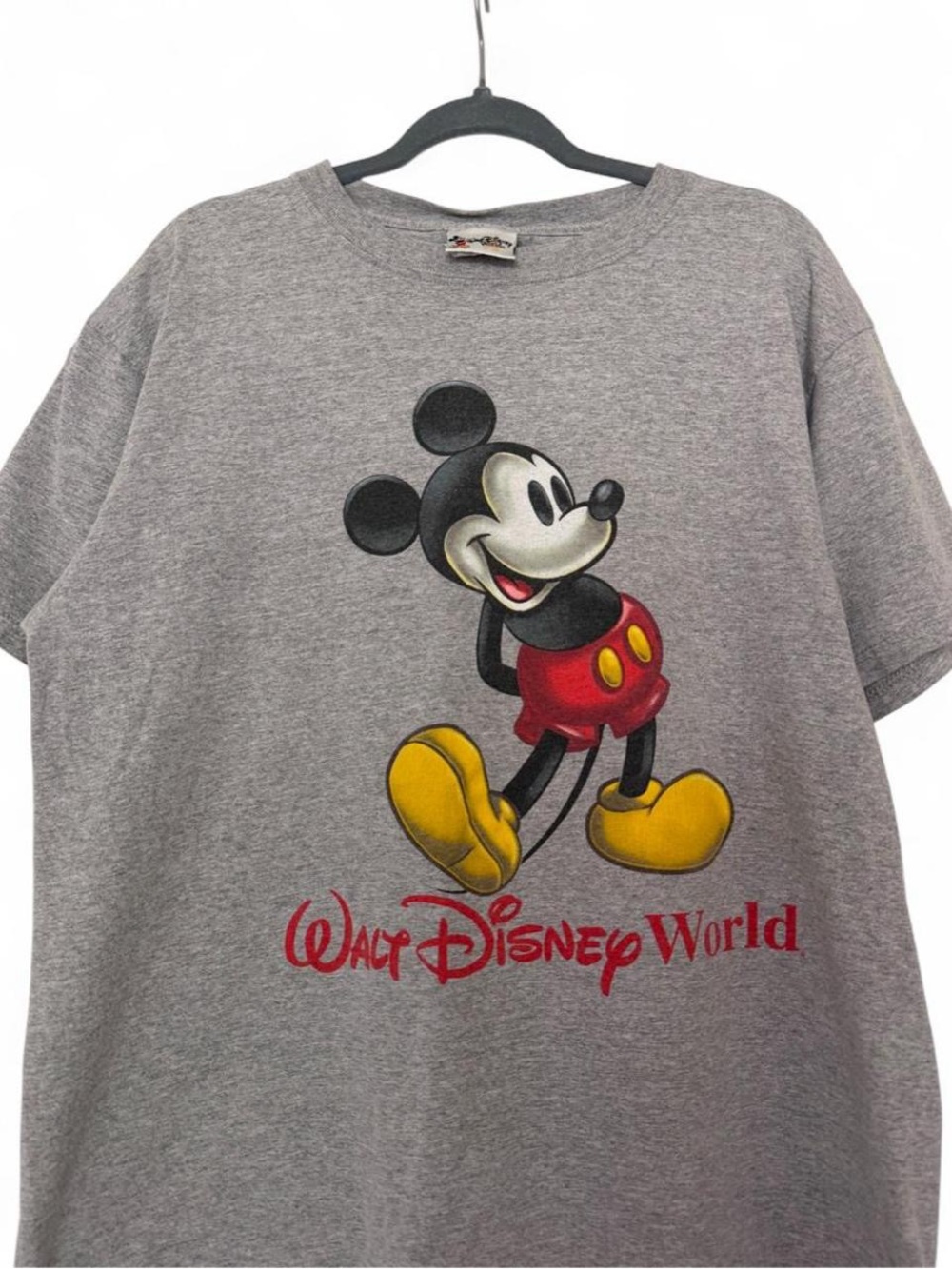 Vintage 90s Disney Mickey Mouse t-shirt size large